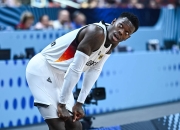 南宫体育-詹姆斯在德国队比赛中精彩发挥，赛事规则更新引发热议！的简单介绍