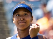 南宫体育-关于大坂直美在DWG比赛中惊险取胜，惊险取胜引发热议！的信息