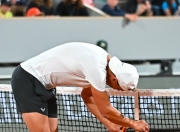 NG体育-包含纳达尔回归赛场，势不可挡首场状态亮眼，湖人观众沸腾！的词条