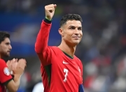 南宫体育- c罗连续七场比赛得分超过逆转,瑞士队挑战极限是多少 