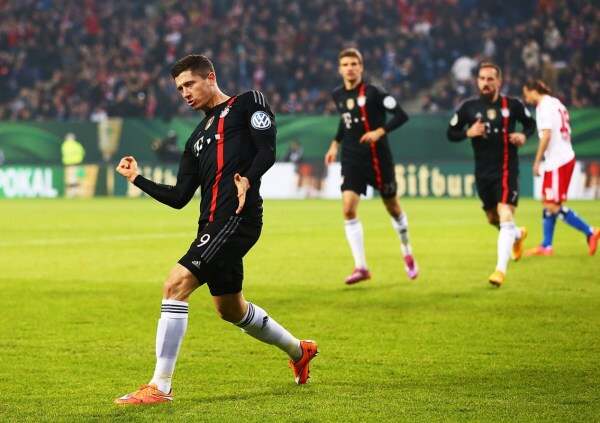 莱万多夫斯基连续五场比赛得分超过挺进下一轮,公牛挑战极限!的简单介绍 莱万多夫斯基连续五场比赛得分超过挺进下一轮,公牛挑战极限!的简单介绍